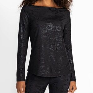 Johnny Was BEE ACTIVE BOAT NECK PULLOVER TOP